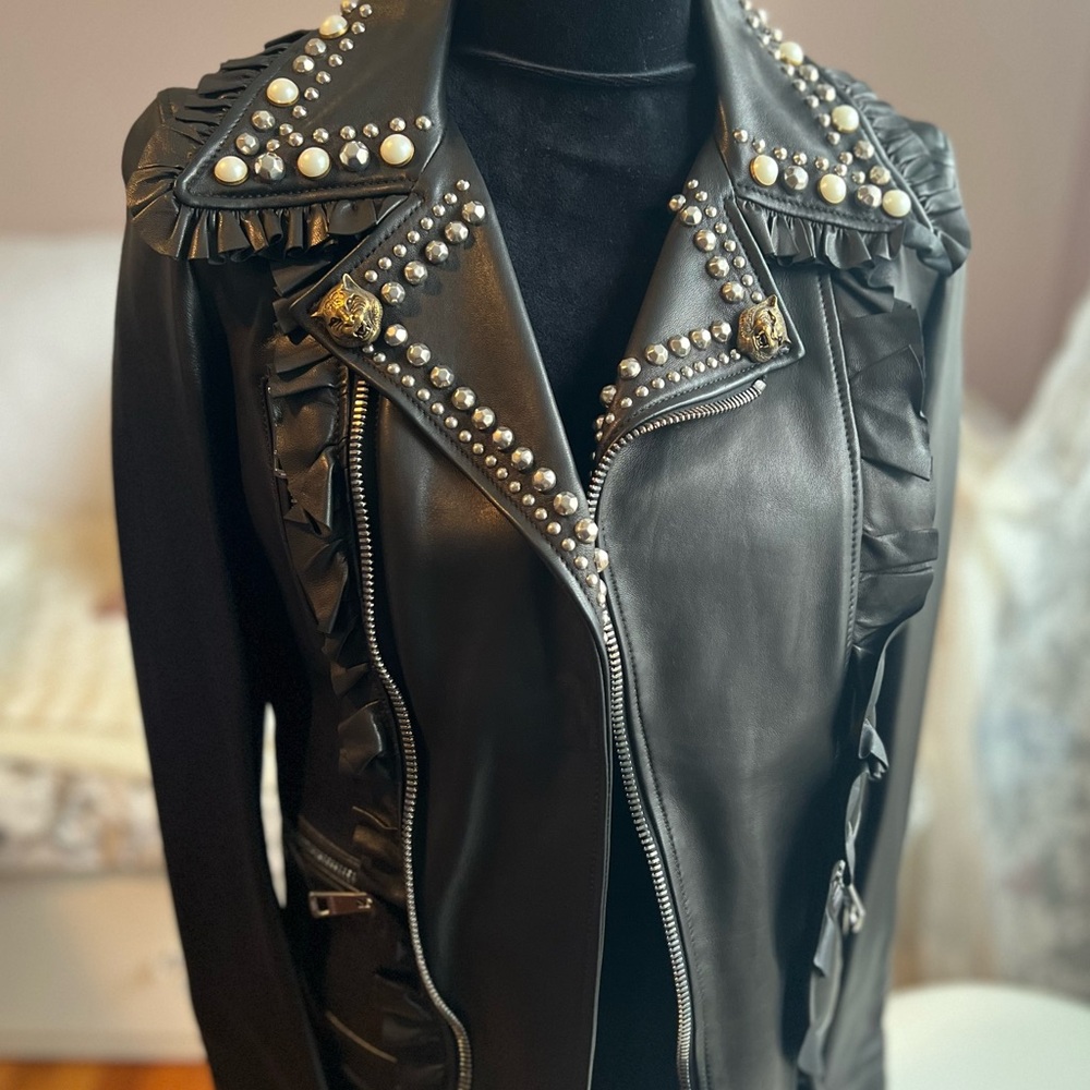 NWT✨ Gucci 2017 Lamb Leather Biker Jacket – Studded & Pearl Detail (IT40 / US 4) - Picture 12 of 13